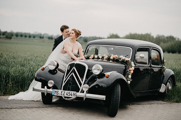 Bild Mit dem Oldtimer zur Hochzeit